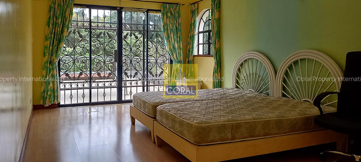 5 Bed House in Runda - 16