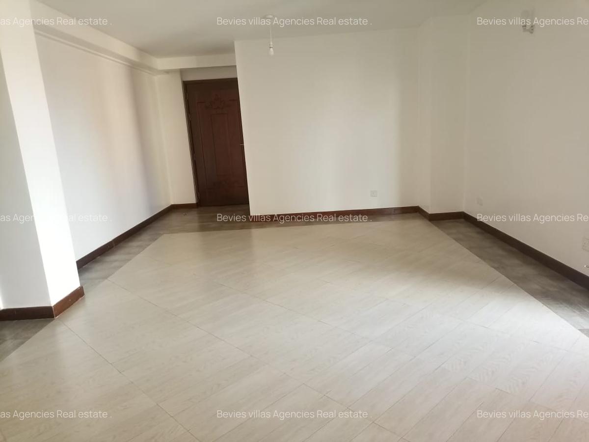 2 Bed Apartment with En Suite at Parklands - 12
