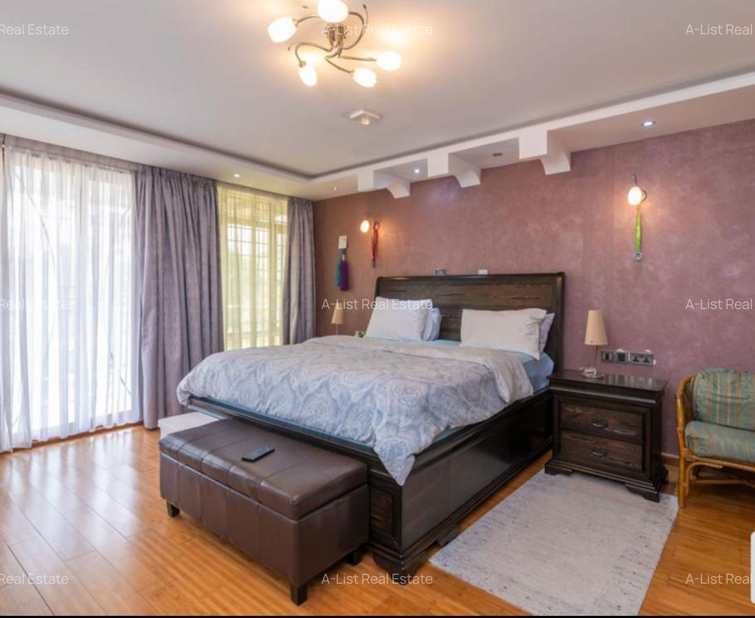 5 Bed Villa with En Suite at Isaac Gathanju Close - 6