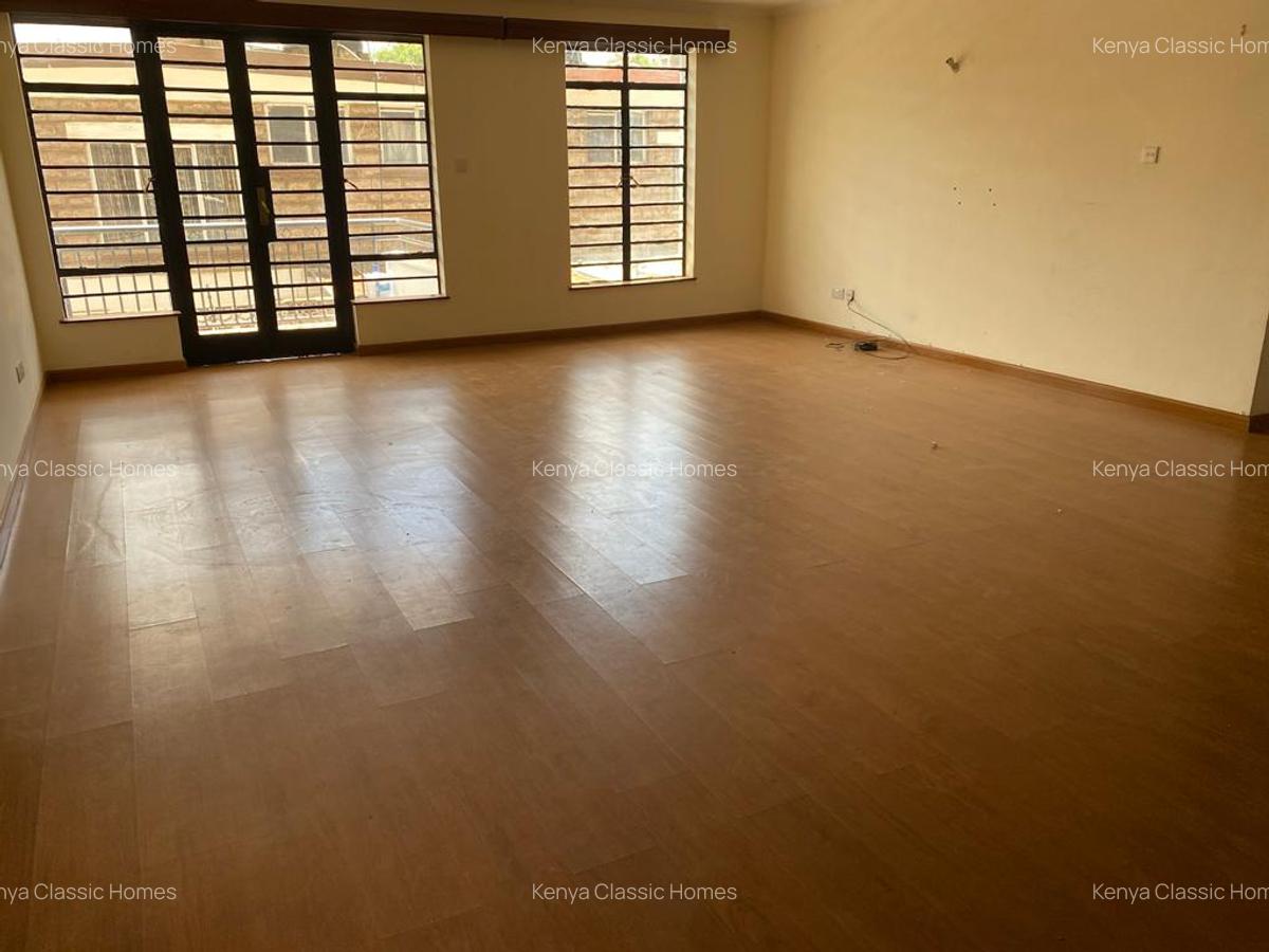 3 Bed Apartment with En Suite at Westlands - 11