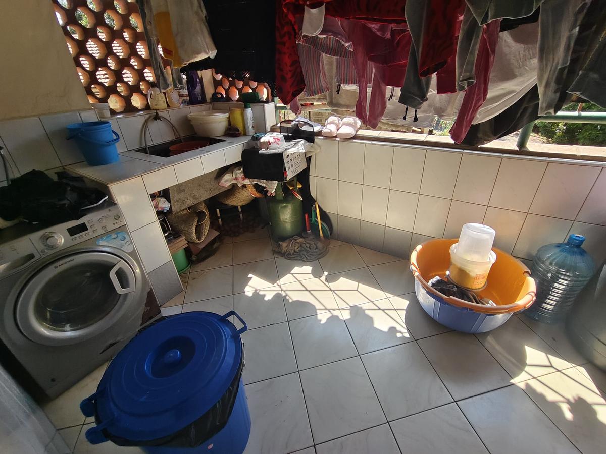 3 Bed Apartment with Borehole in Kileleshwa - 17
