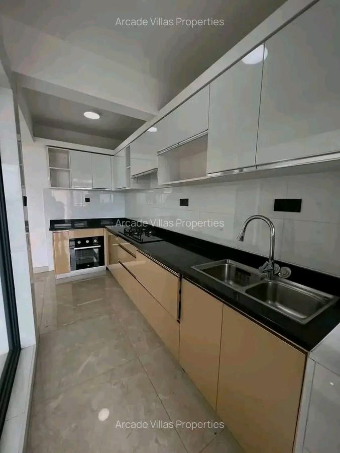 2 Bed Apartment with En Suite at Lavington - 10