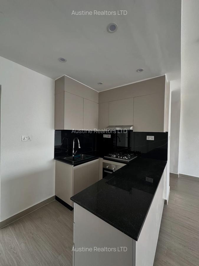 2 Bed Apartment with En Suite at Kindaruma Road - 3