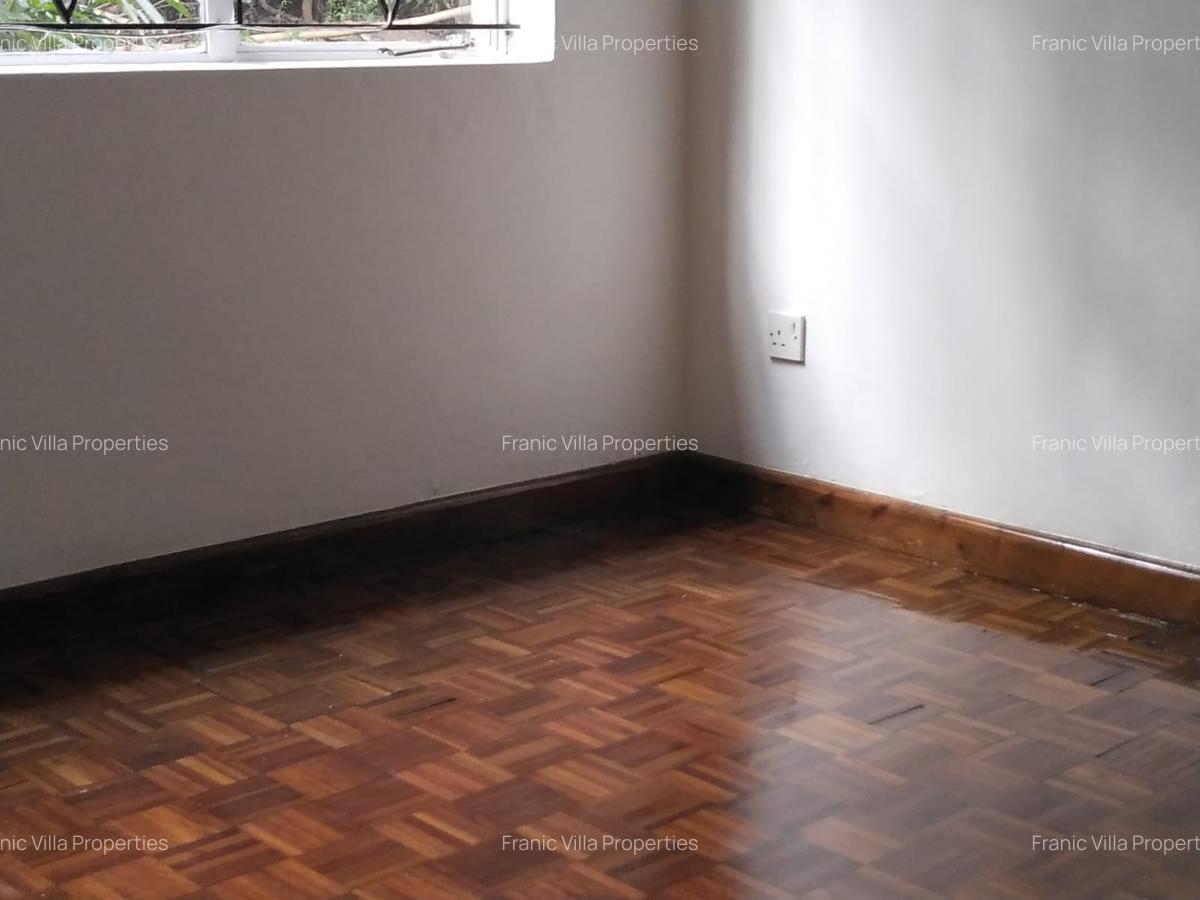 4 Bed House with En Suite at Redhill Road - 9