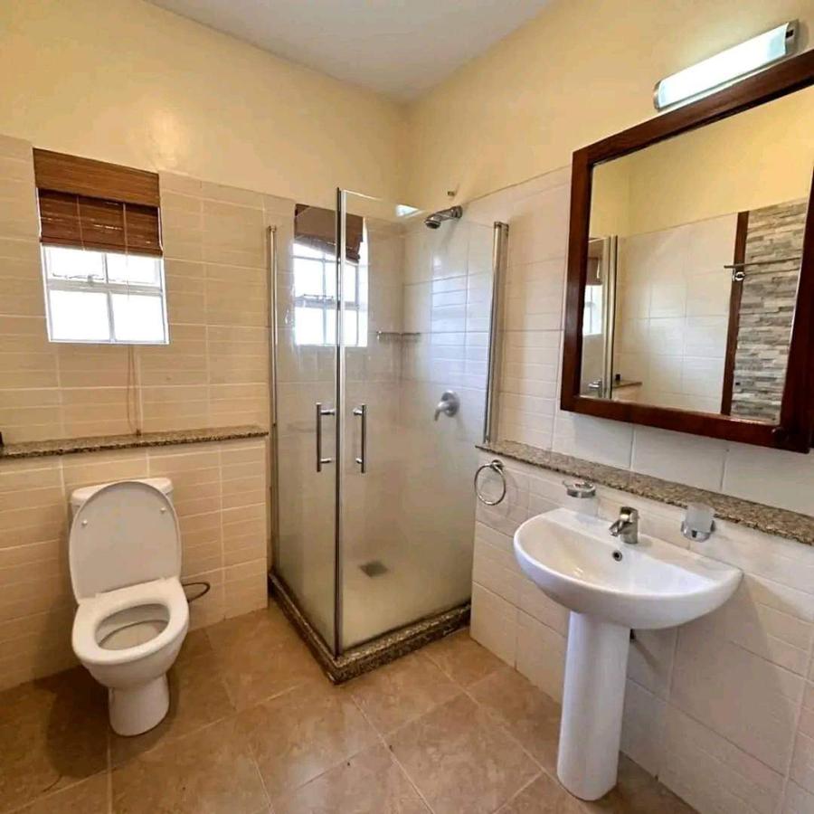 4 Bed Townhouse with En Suite at Karen - 7