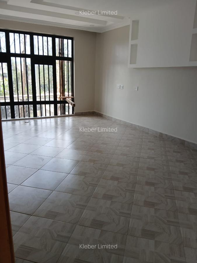 4 Bed House with En Suite in Ruiru - 12