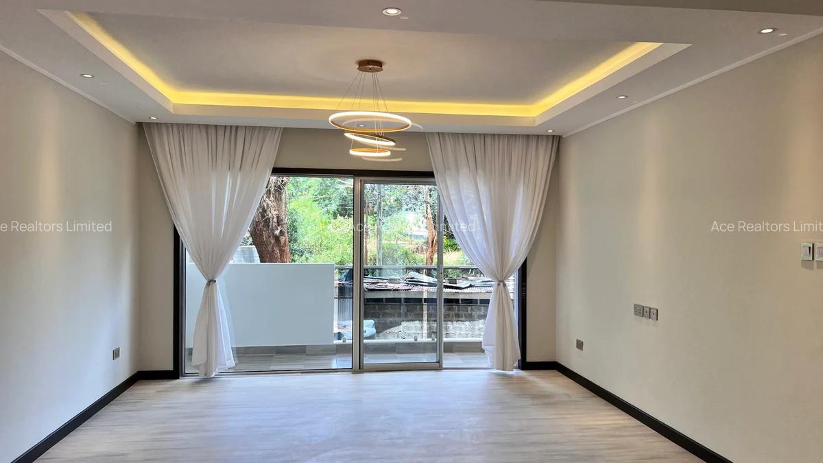 1 Bed Apartment with Swimming Pool at Riverside - 4