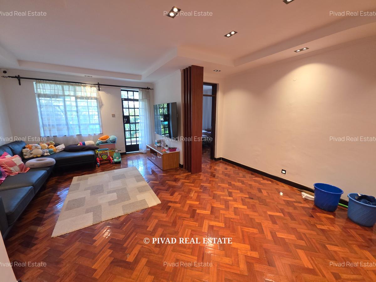 5 Bed House with Swimming Pool in Kitisuru - 11