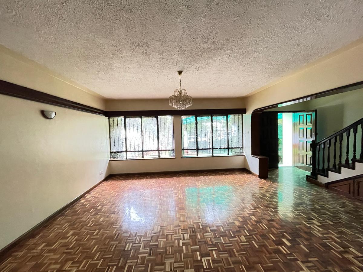 4 Bed Townhouse with En Suite in Westlands Area - 3