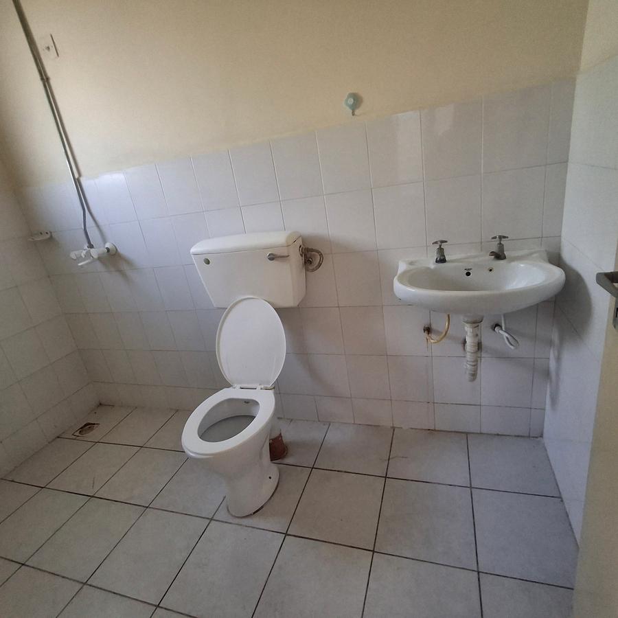 3 Bed House with En Suite at Bamburi Mombasa - 15