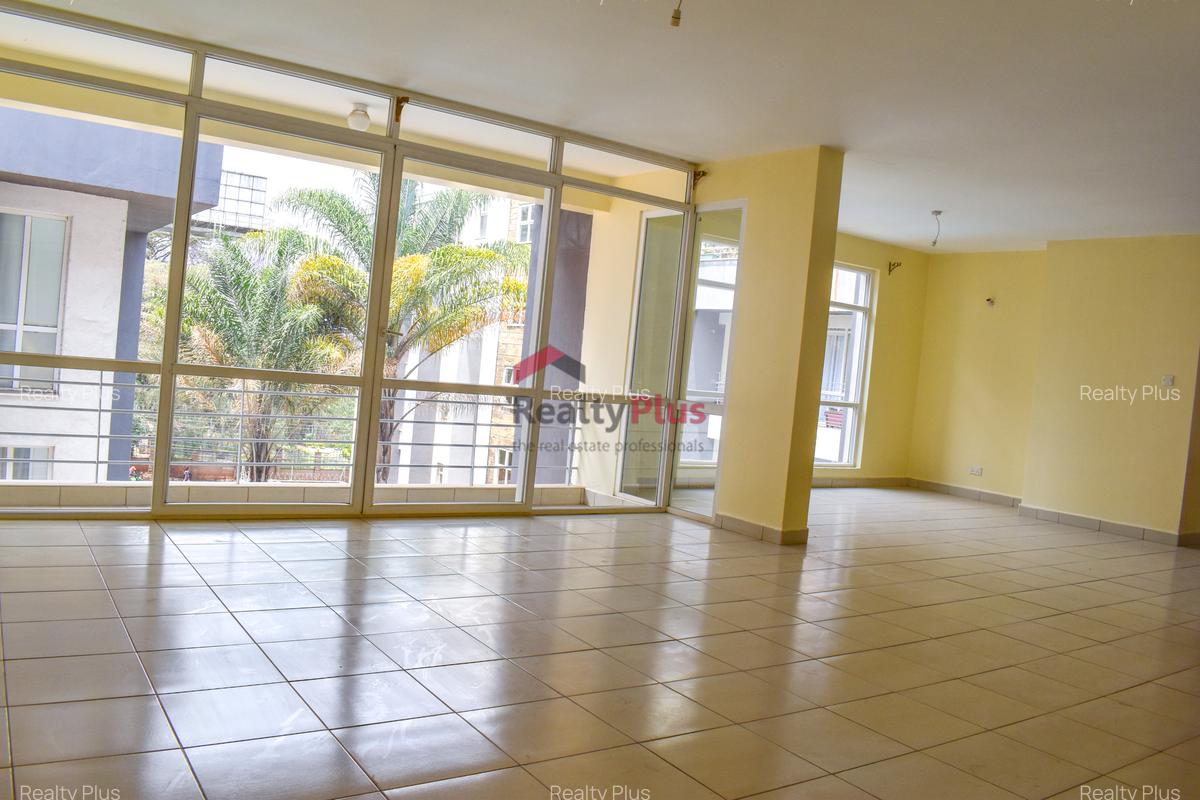 3 Bed Apartment with En Suite in Kilimani - 2