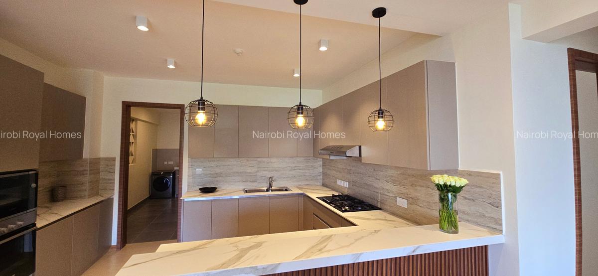 3 Bed Apartment with En Suite at Riverside Drive - 15