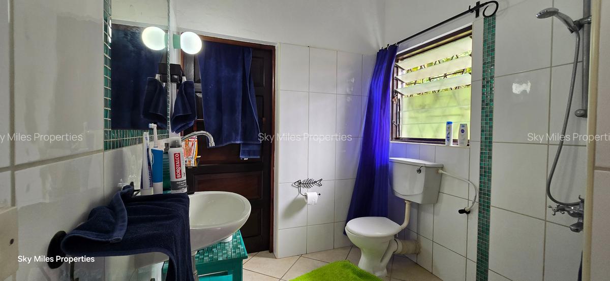 3 Bed Villa with En Suite at Mtwapa La-Marina - 8