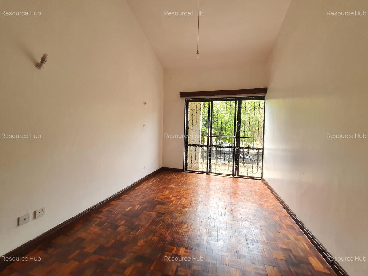 4 Bed Townhouse with En Suite at Shanzu - 15