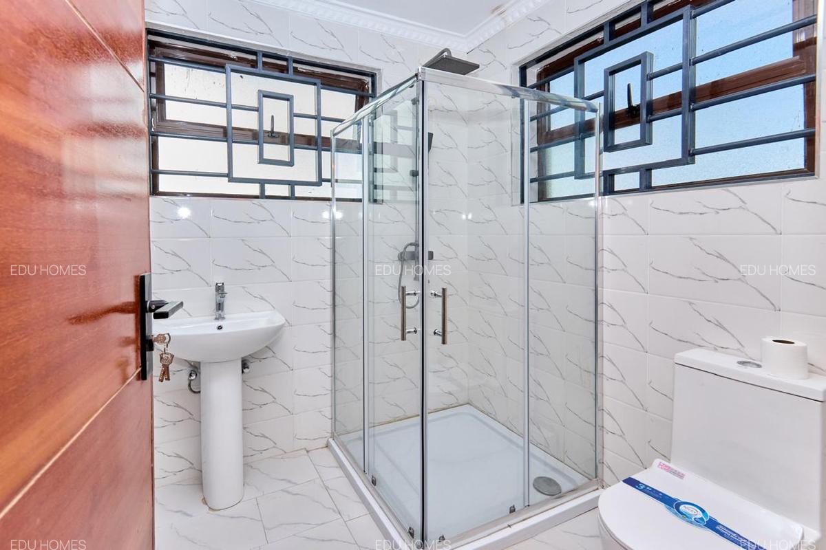 5 Bed Townhouse with En Suite at Maiyan - 12