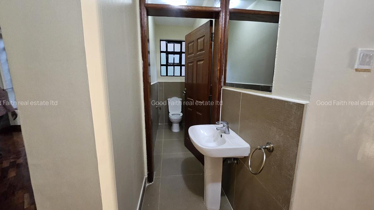 4 Bed Townhouse with En Suite in Kiambu Road - 17