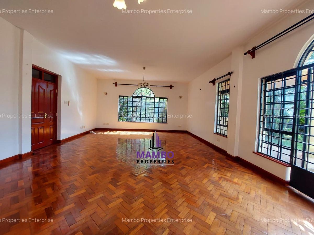 4 Bed Villa with En Suite at Kirawa Rd - 7
