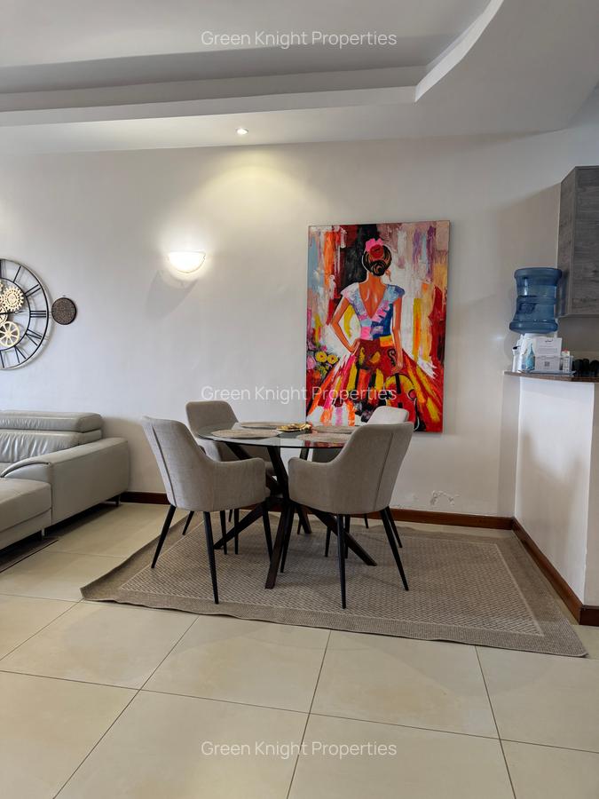 Serviced 2 Bed Apartment with En Suite in Westlands Area - 13