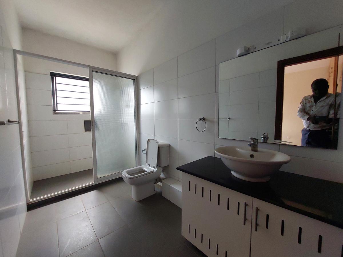 3 Bed Apartment with En Suite at Rhapta Road - 8