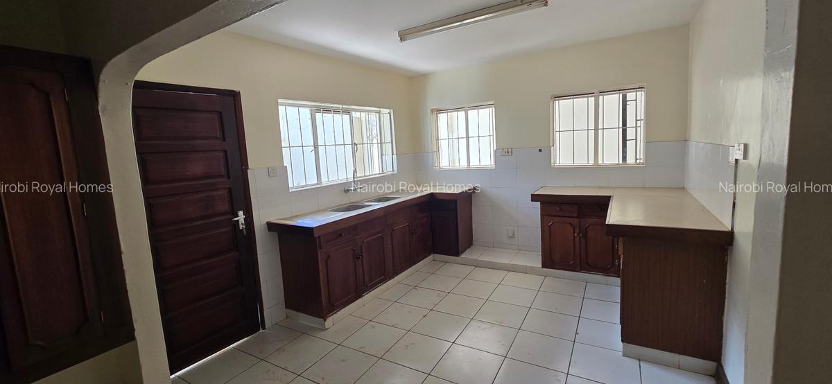 4 Bed Townhouse with En Suite at Peponi Road - 7
