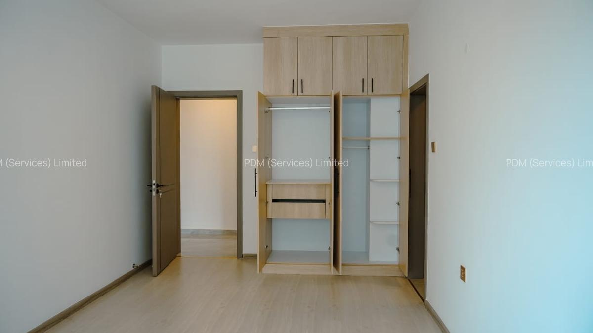 4 Bed Apartment with En Suite at Ole Dume Road - 10