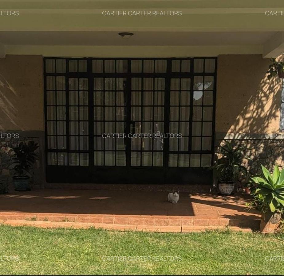 5 Bed Townhouse with En Suite in Karen - 9