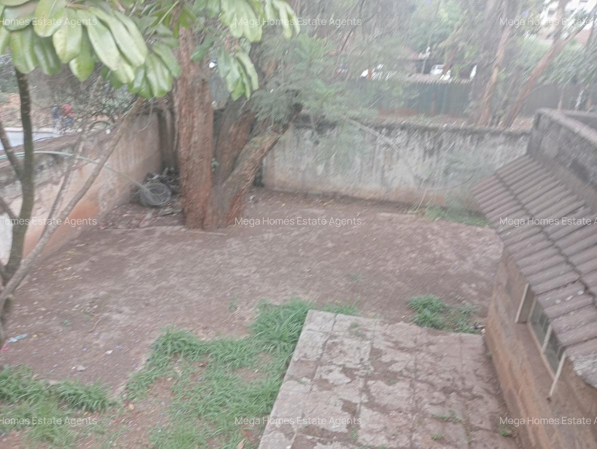 4 Bed Townhouse with En Suite at Gitanga Road - 13