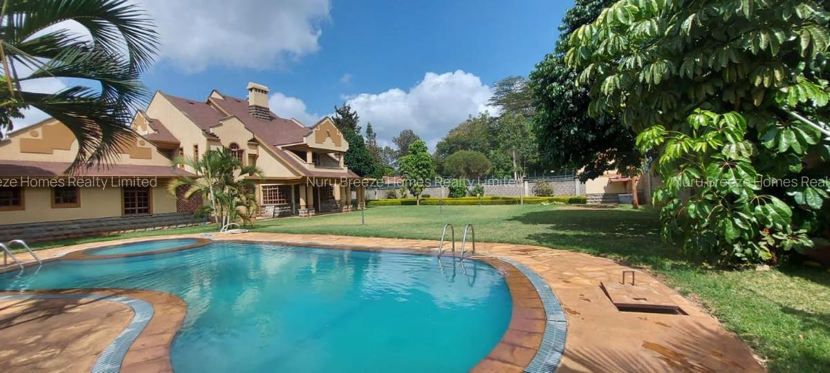 5 Bed House with En Suite in Runda - 13