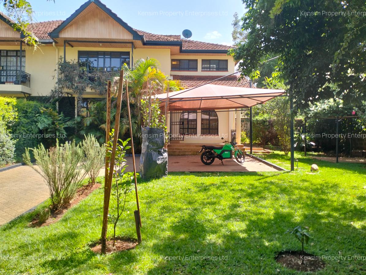 4 Bed Townhouse with En Suite in Lavington - 20