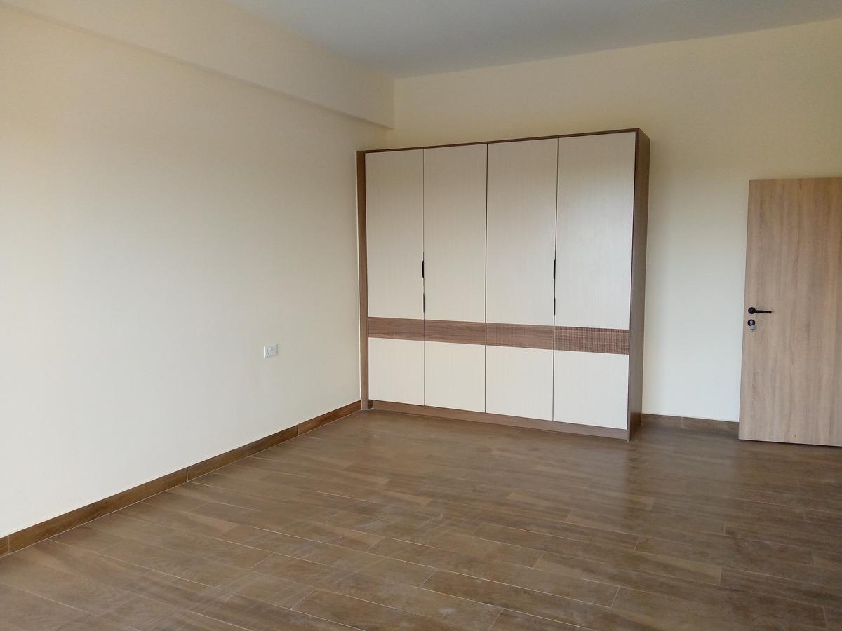 3 Bed Apartment with En Suite at Githuri Road - 4