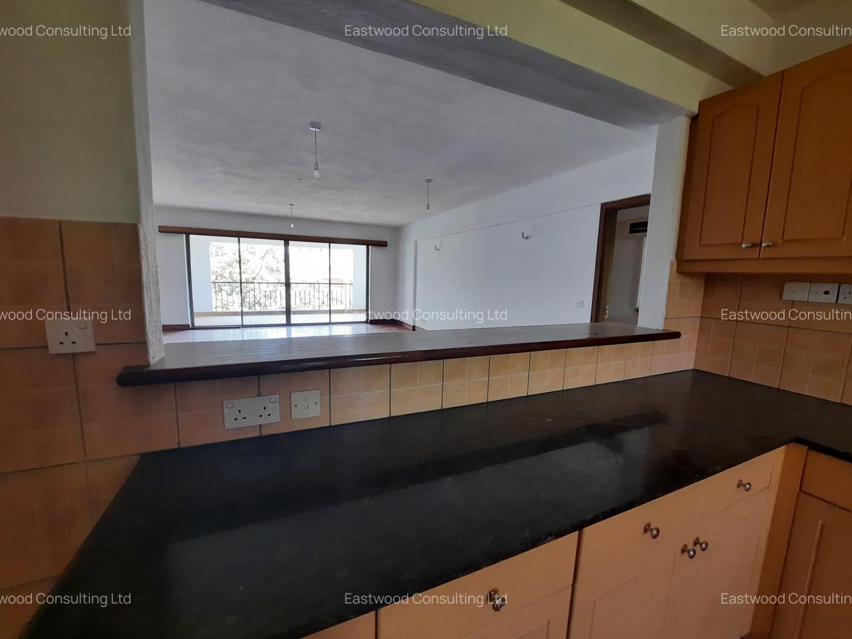 3 Bed Apartment with En Suite at Taarifa Road - 4