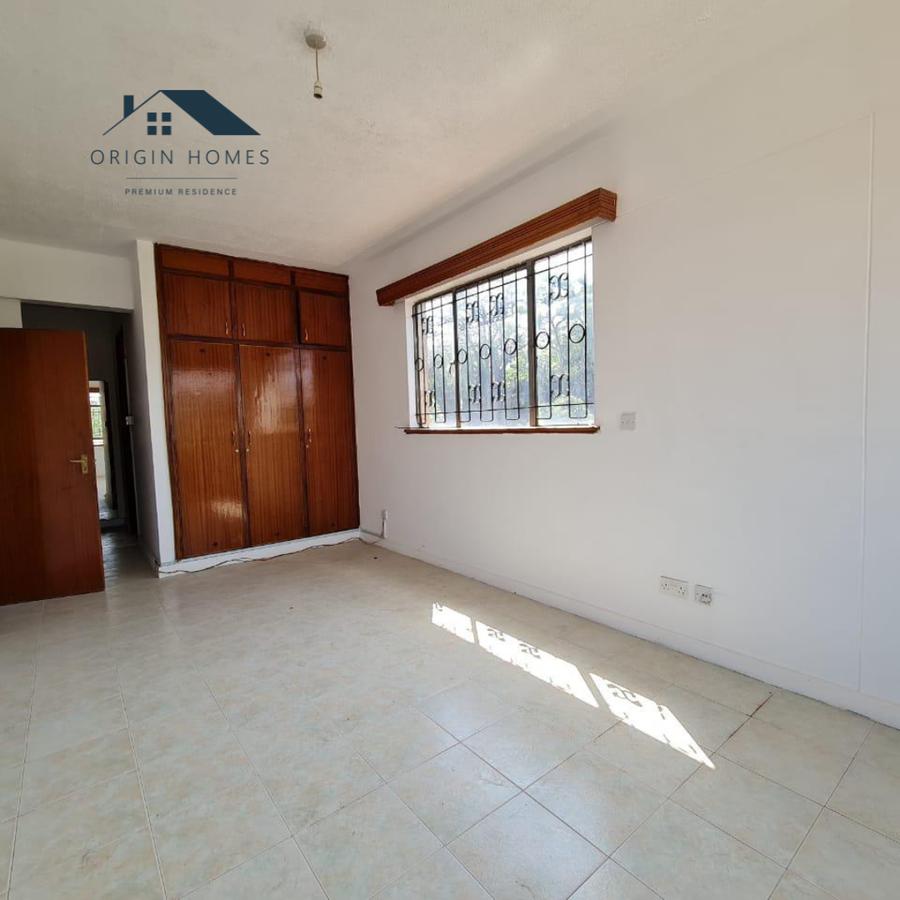 4 Bed Apartment with En Suite at Rhapta Road - 11