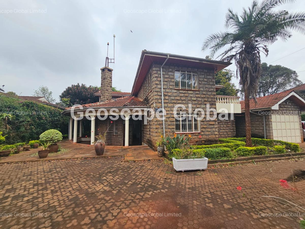 4 Bed House with En Suite in Runda - 4