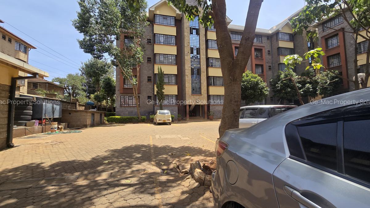 1 Bed Apartment with En Suite in Thindigua - 1