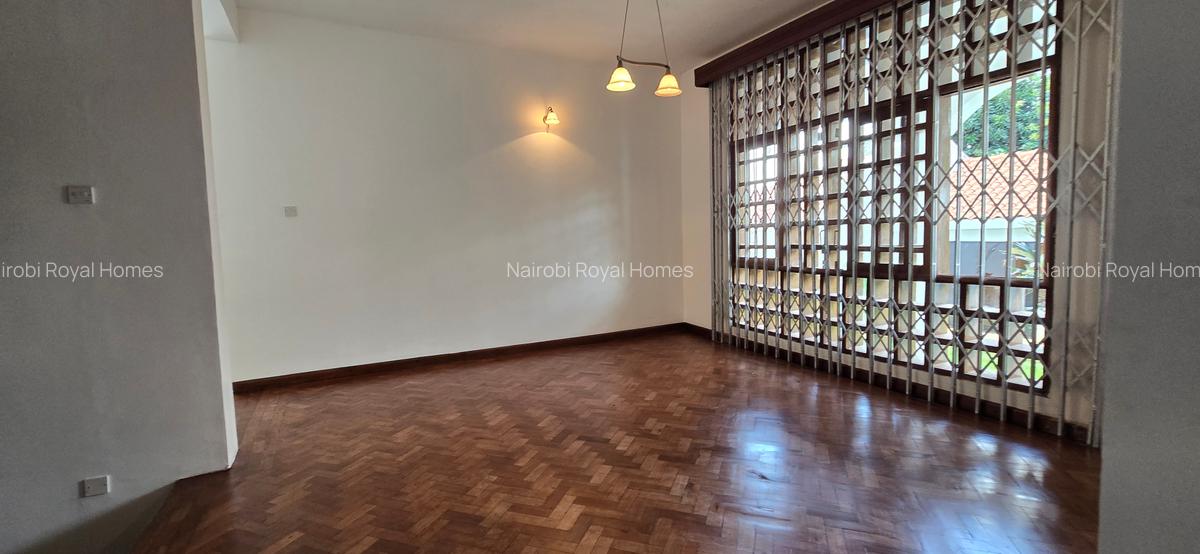 5 Bed House with En Suite at Runda Evergreen - 16