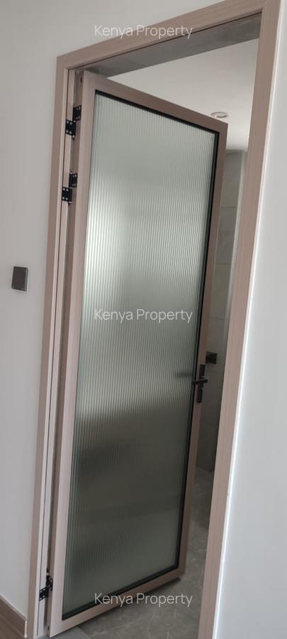 2 Bed Apartment with En Suite at Riverside Drive - 10