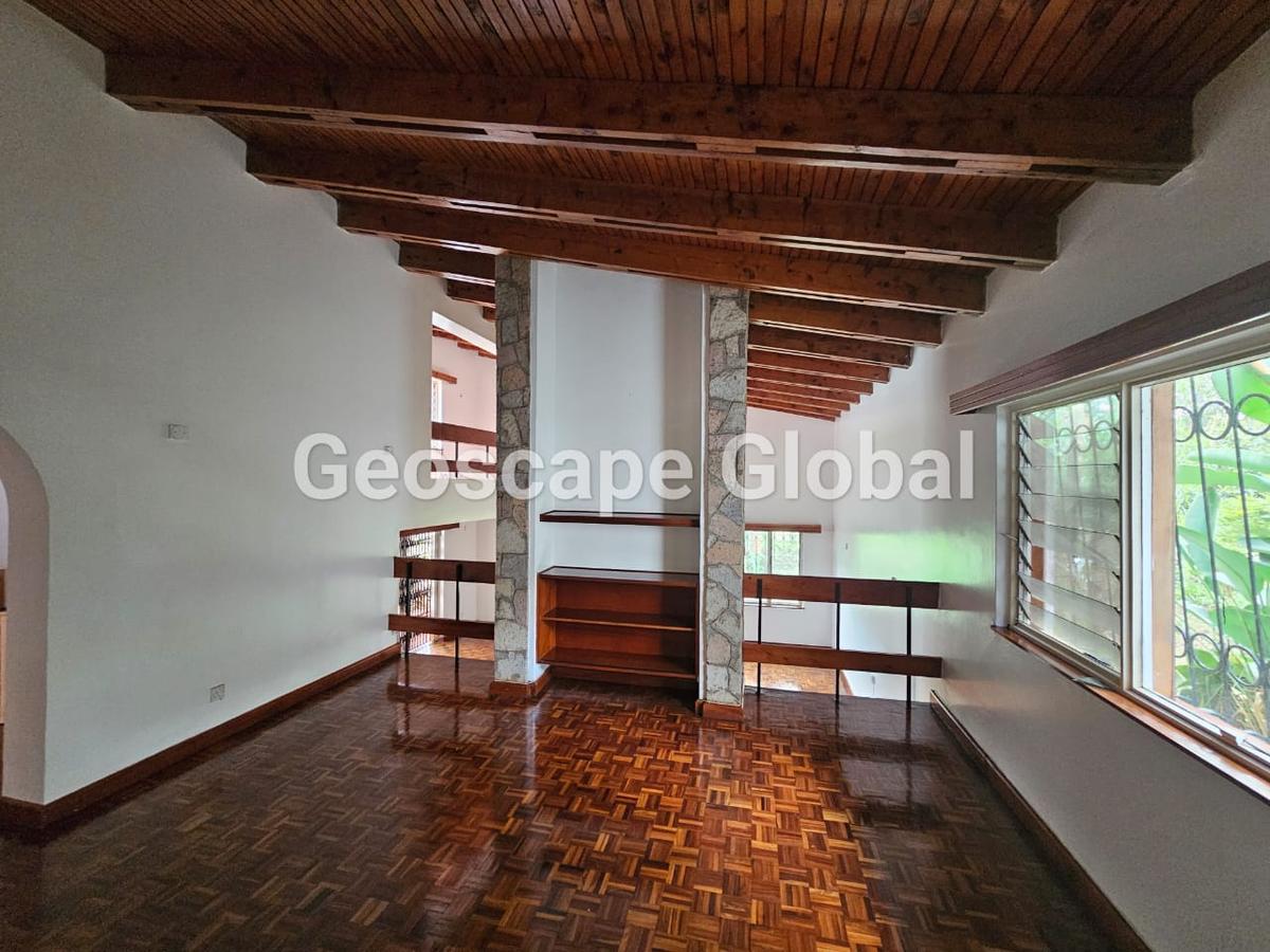 3 Bed House with En Suite in Runda - 8