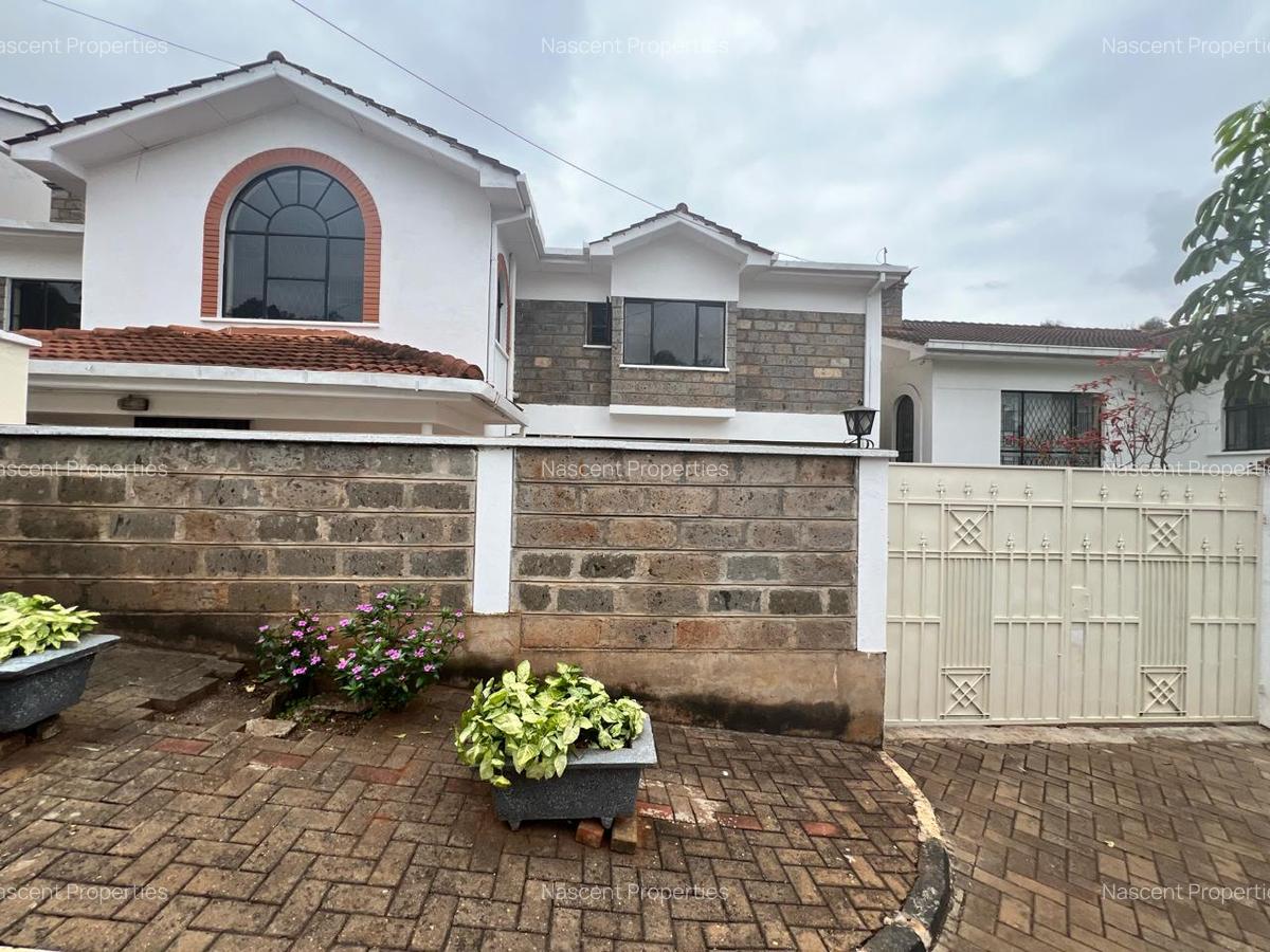 4 Bed Townhouse with En Suite in Spring Valley - 13