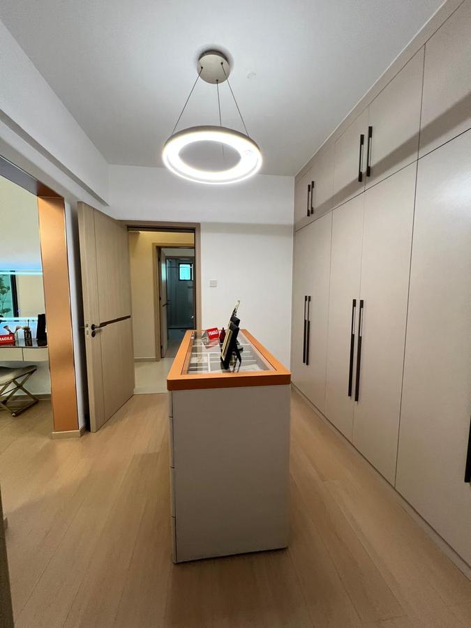 5 Bed Apartment with Swimming Pool in Kilimani - 13