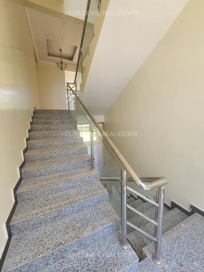 5 Bed Villa with En Suite in Karen - 16