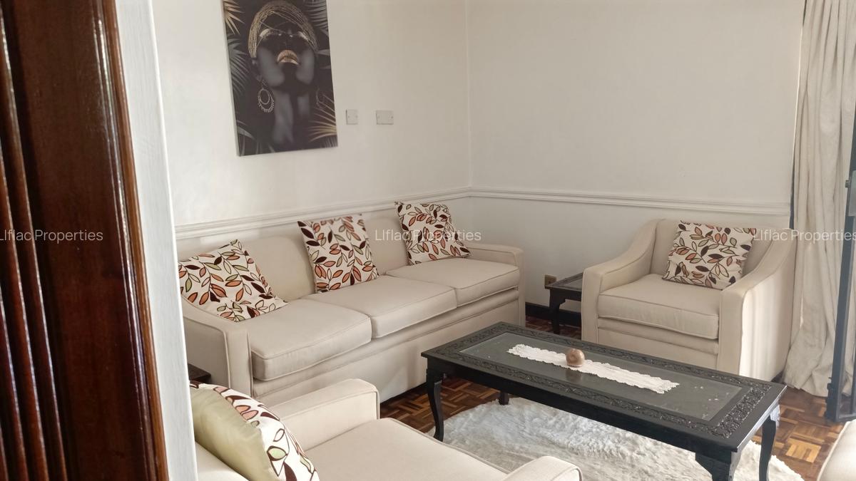 2 Bed House with En Suite in Nyari - 2