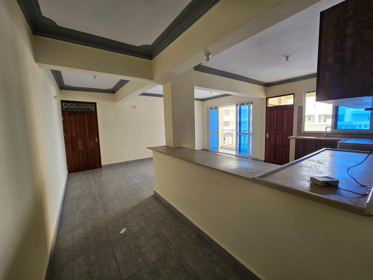 2 Bed Apartment with En Suite in Nyali Area - 6