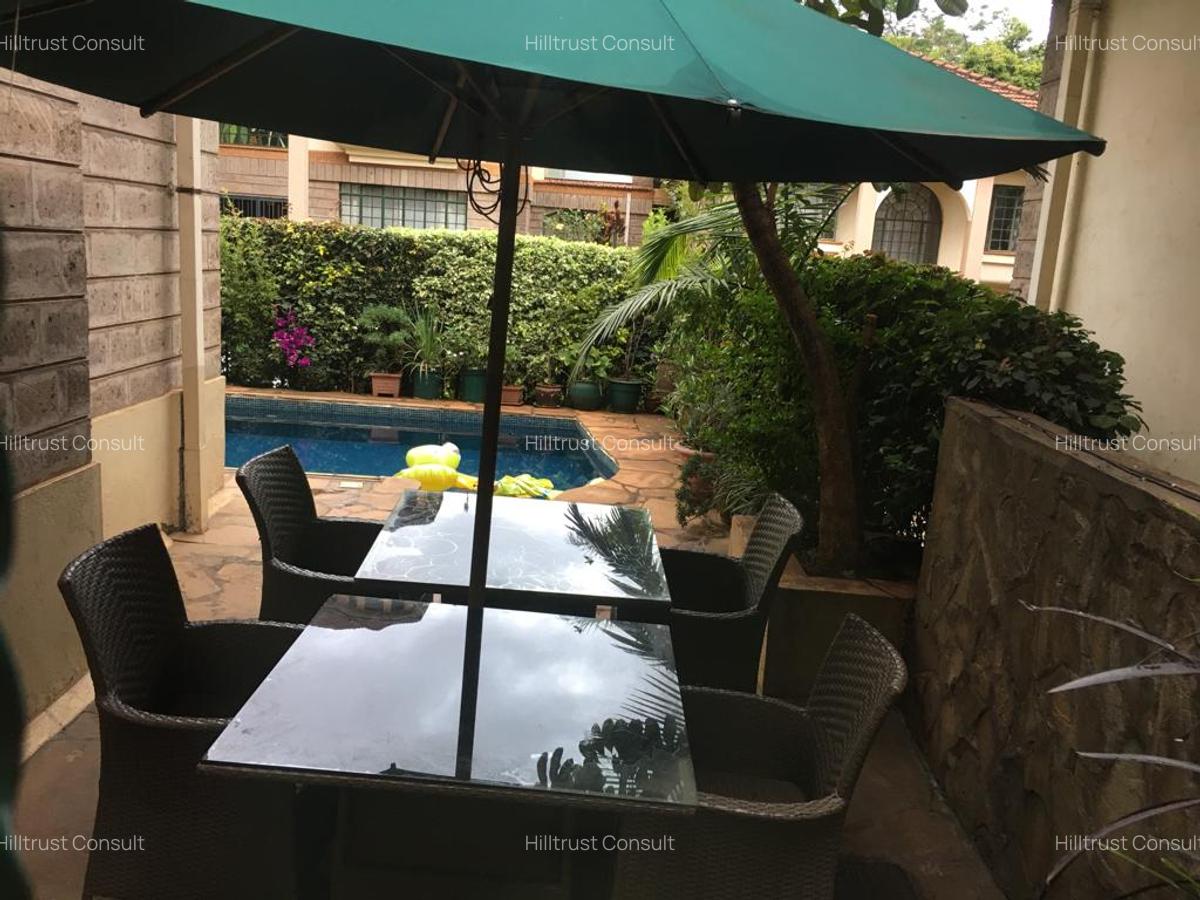 4 Bed Townhouse with En Suite at Brookside Garden - 7