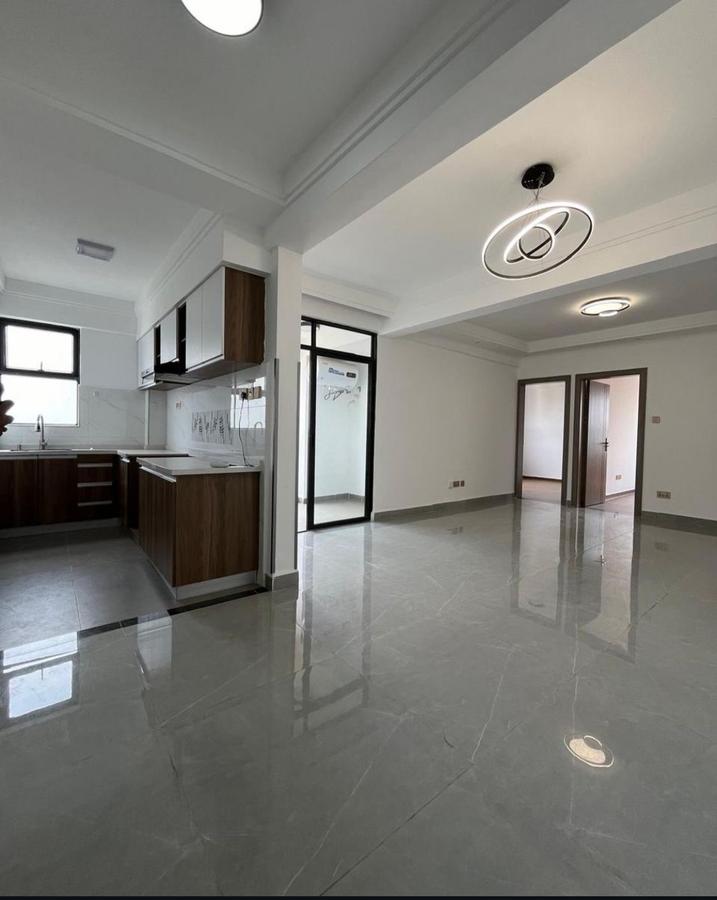 2 Bed Apartment with En Suite in Lavington - 2