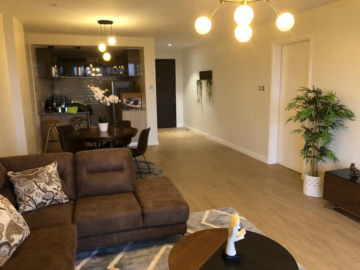 2 Bed Apartment in Riverside - 6