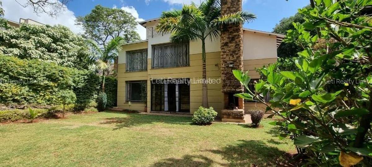 4 Bed Townhouse with En Suite in Lavington - 1
