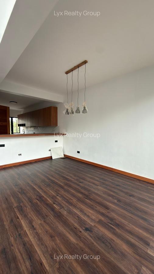 5 Bed Townhouse with En Suite in Kitisuru - 3