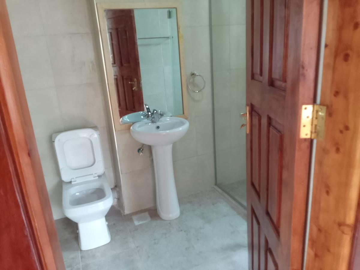 4 Bed Townhouse with En Suite in Westlands Area - 2