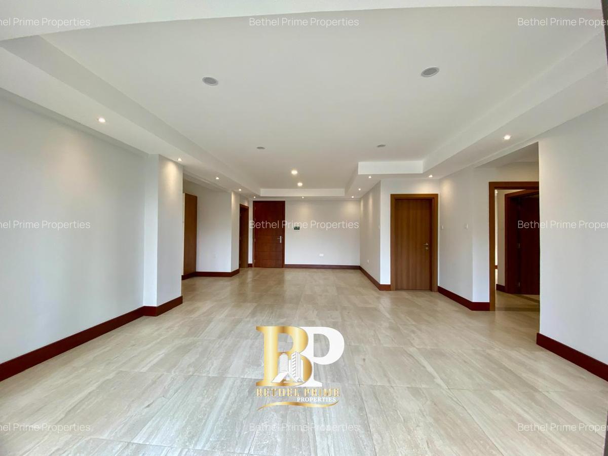 3 Bed Apartment with En Suite in Westlands Area - 10