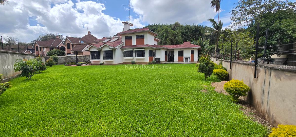 4 Bed Townhouse with En Suite at Lavington Road - 9